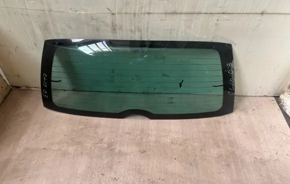 Renault Clio II Rear windscreen/windshield window 