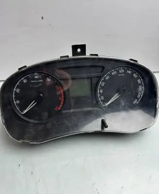 Skoda Fabia Mk2 (5J) Speedometer (instrument cluster) 5J0920800B SKZ7Z0H4825837 V2823466