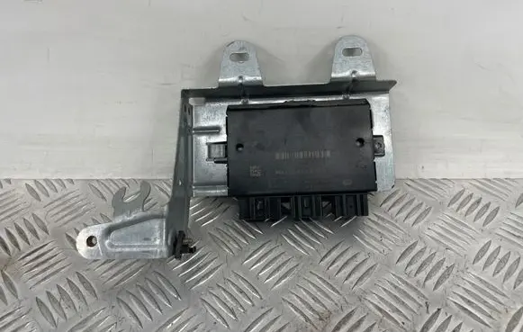 Mercedes-Benz GL X166 Tow bar trailer control unit/module 5DS00978121 A1669027300 A2469012900