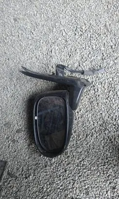 Nissan Almera Tino Front door electric wing mirror E11025541 E11015541