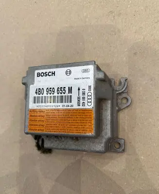 Audi A6 S6 C5 4B Airbag control unit/module 4B0959655M