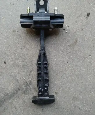 Renault Trafic III (X82) Front door check strap stopper