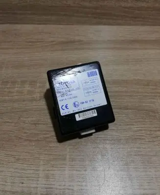 Toyota Corolla Verso AR10 Door control unit/module 897410F010