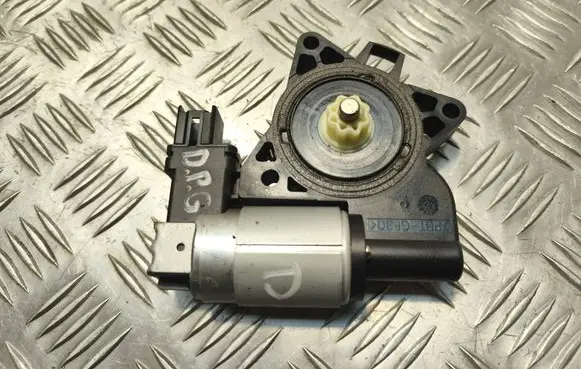 Mazda 2 Rear door window regulator motor CM011740 G22G5958X TD787123