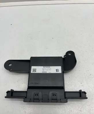 Toyota Yaris XP210 Air conditioner control unit module 88650K0050