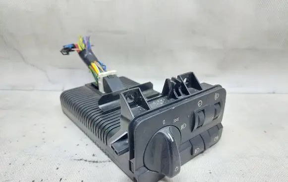 BMW 3 E46 Light switch 61314108586 0362776 086480061