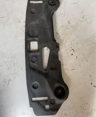 Radiator trim