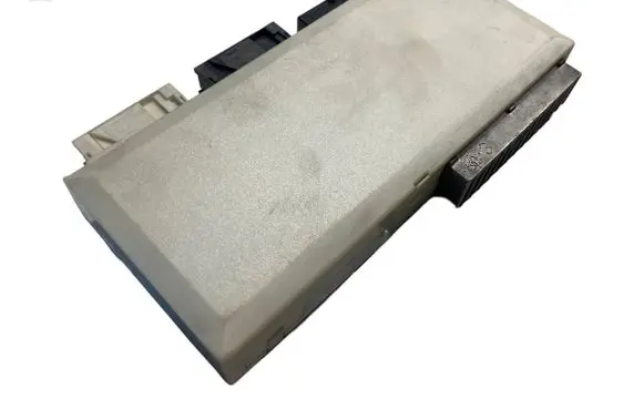 BMW 5 E39 Comfort/convenience module 8381963 60837710