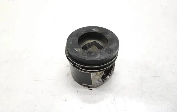 BMW 5 F10 F11 Piston 84L110
