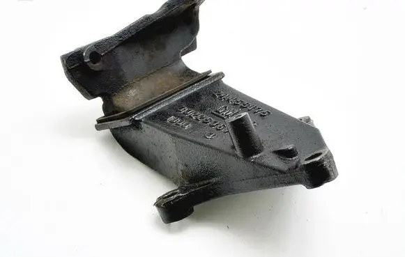 Opel Astra G Engine mounting bracket 24455175