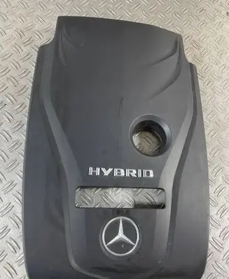 Mercedes-Benz C W205 Engine cover (trim) A2740160900