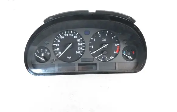 BMW 5 E39 Speedometer (instrument cluster) 8372359