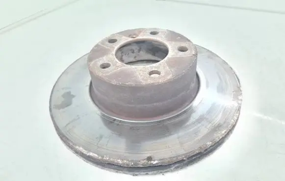 BMW 5 E39 Rear brake disc