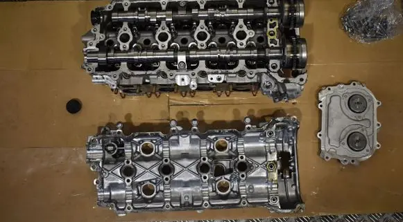 Mercedes-Benz E W213 Engine head 