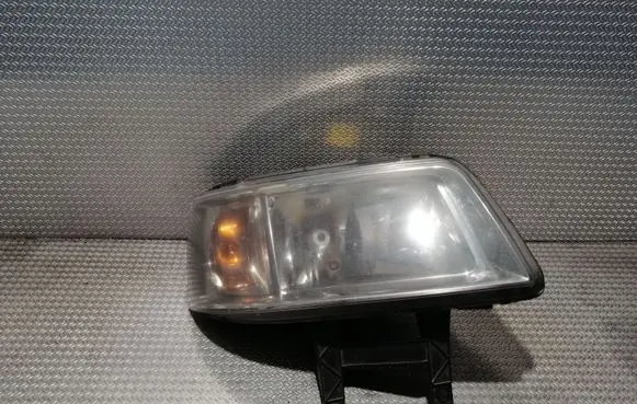 Volkswagen Transporter - Caravelle T5 Headlight/headlamp 7H1941016J