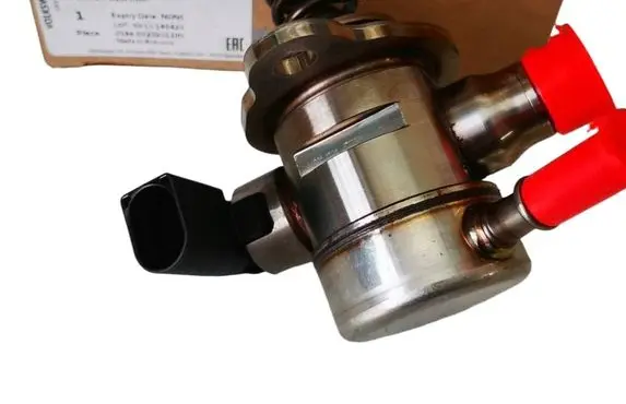 Volkswagen Arteon Mechanical fuel pump 0D4261020 0905152 05E127027D