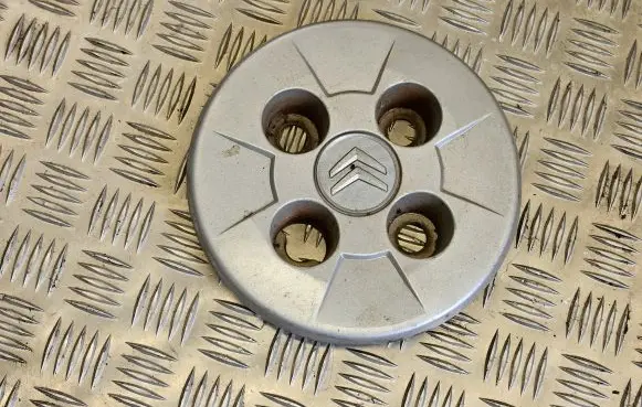 Citroen Nemo Original wheel cap 1311079070 1309058070