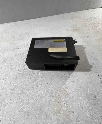 Jaguar S-Type CD/DVD changer XW4F18C830