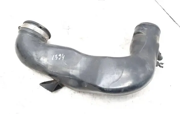 Opel Astra J Air intake hose/pipe 55577108