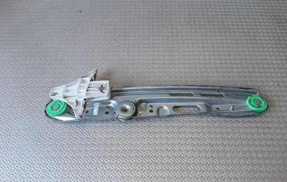 Opel Vectra C Rear window lifting mechanism without motor 24451522