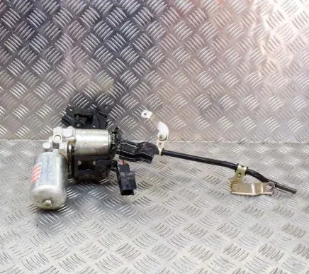 Toyota RAV 4 (XA50) Brake booster 4707042040