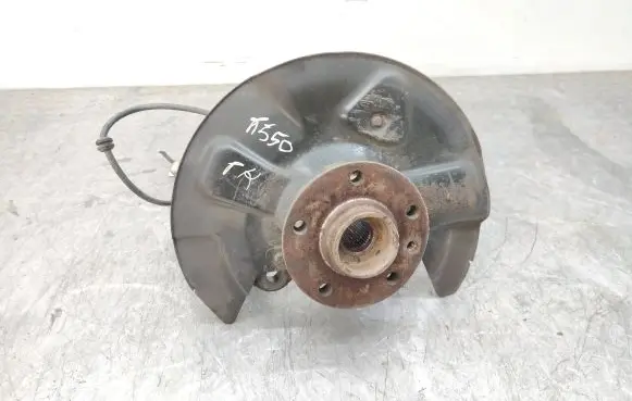 Volkswagen Transporter - Caravelle T5 Front wheel hub spindle knuckle