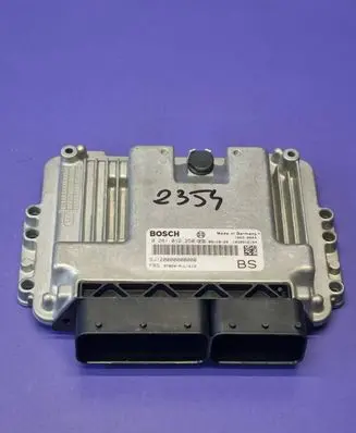 Honda FR-V Engine control unit/module 0281012250 37820RJLE12