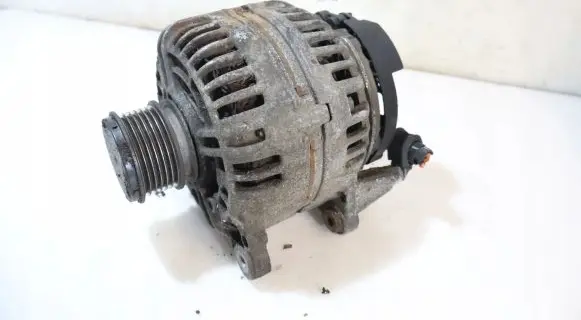 Seat Altea XL Generator/alternator 0124525091