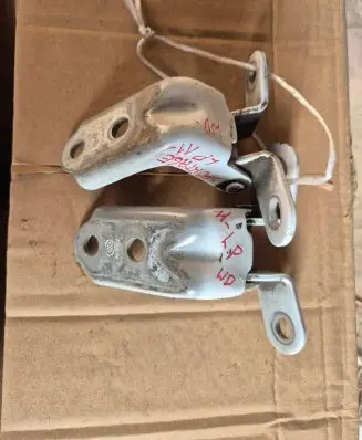 KIA Sportage Front door hinge set 