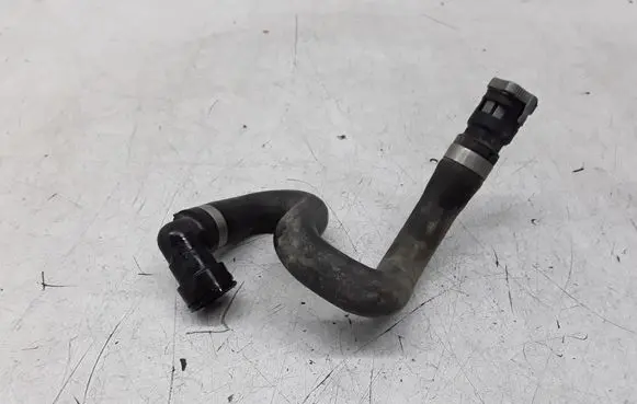 Volvo V50 Engine coolant pipe/hose