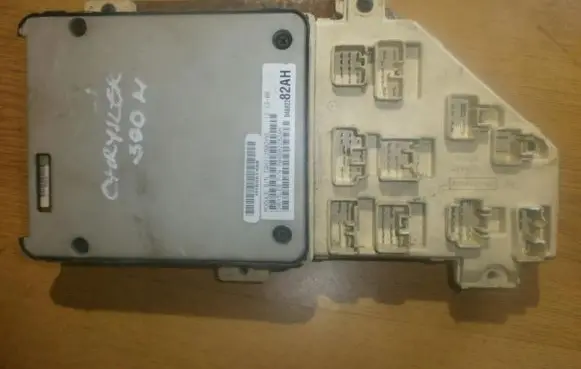 Chrysler 300M Fuse box set p04602282ah