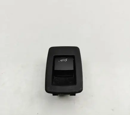BMW X1 F48 F49 Tailgate/boot open switch button 9299447