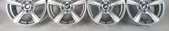 BMW Z4 E89 R17 alloy rim 6785240