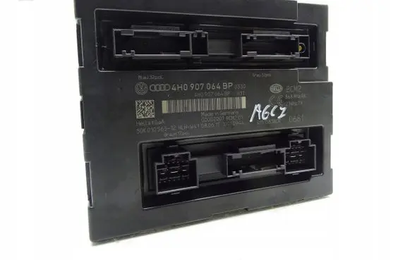 Audi A8 S8 D4 4H Comfort/convenience module 4H0907064BP
