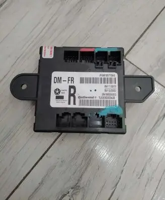 Fiat Freemont Door control unit/module 68155772AE