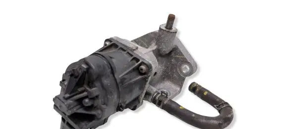 Mazda 6 EGR valve K5T70874