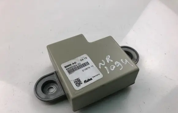 BMW 5 F10 F11 Other control units/modules 6935024