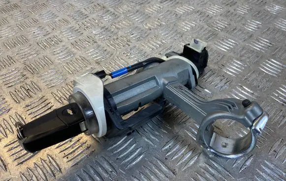 Chevrolet Captiva Ignition lock 22743215 32151305001N5