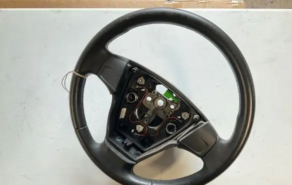 Volvo S40 Steering wheel