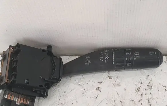 Subaru Outback Wiper control stalk 17A164LH1