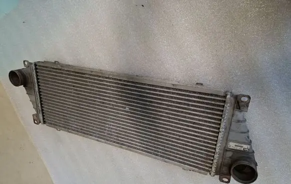 Volkswagen II LT Intercooler radiator 2D0145805