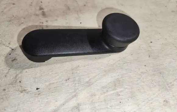 Opel Zafira A Front door window winding handle 90247150