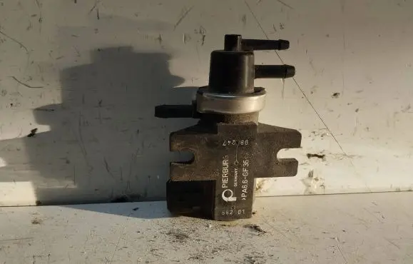 Volvo S80 Turbo solenoid valve 72190320
