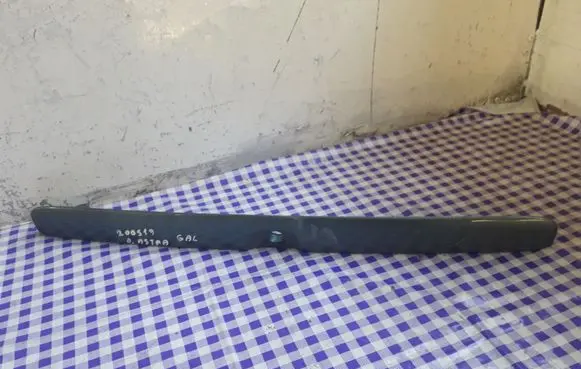 Opel Astra G Trunk door license plate light bar 