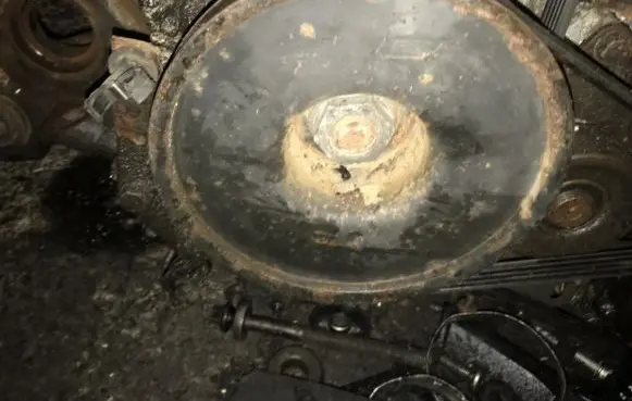 Renault Laguna I Crankshaft pulley