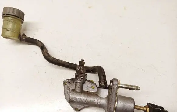 Honda Accord Master brake cylinder 