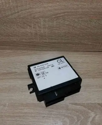 Opel Zafira A Comfort/convenience module 24410018