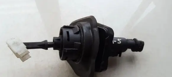 Clutch master cylinder