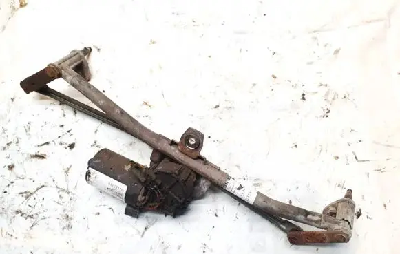 Skoda Octavia Mk1 (1U) Front wiper linkage and motor