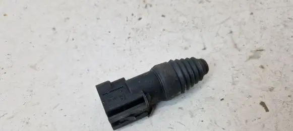 Saab 9-3 Ver2 Bonnet alarm switch sensor 90355463